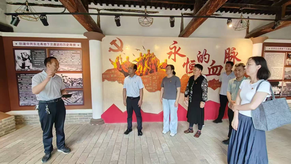 传承红色基因 弘扬建党精神