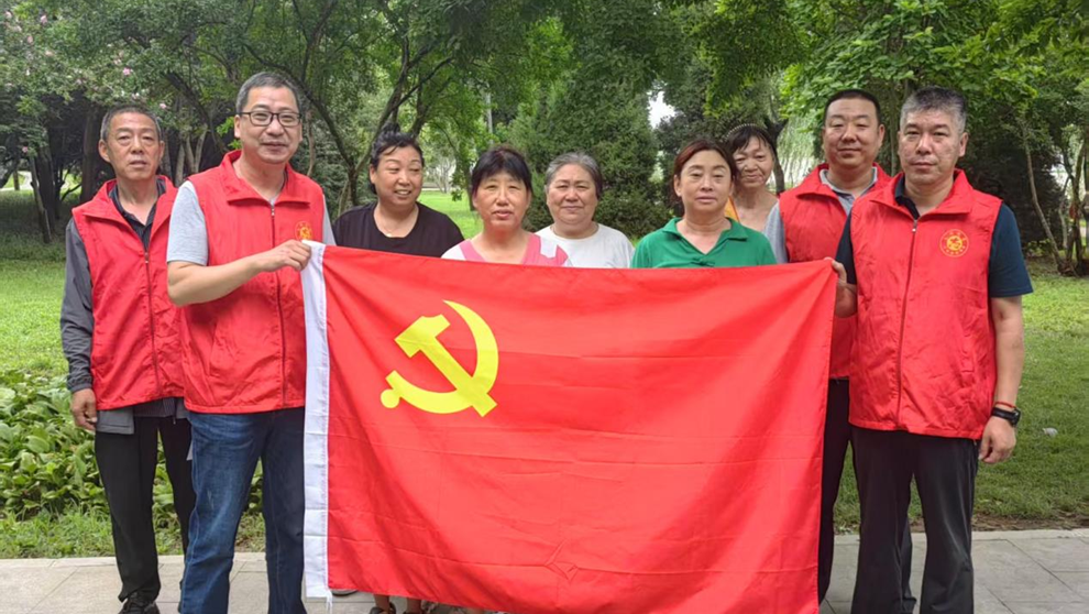 安阳市生态环境局殷都分局开展“七一”洹河生态守护行动