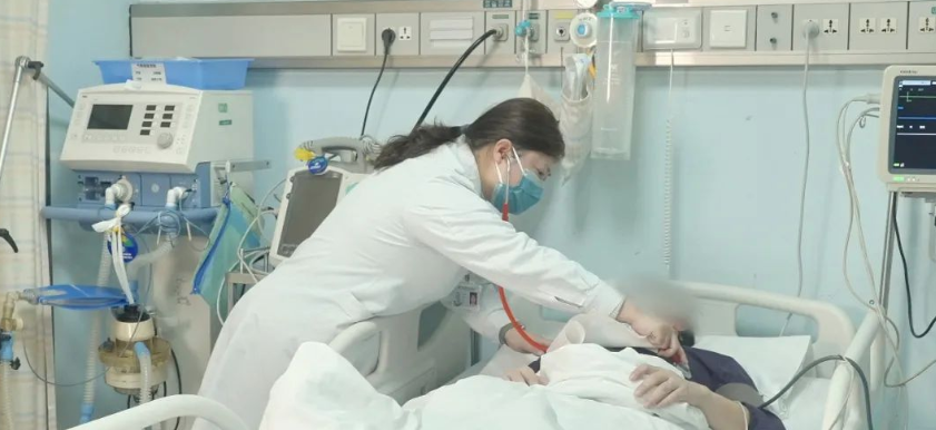 男子背痛硬扛3天，心肌大面积坏死！这7种疼痛是心脏在求救