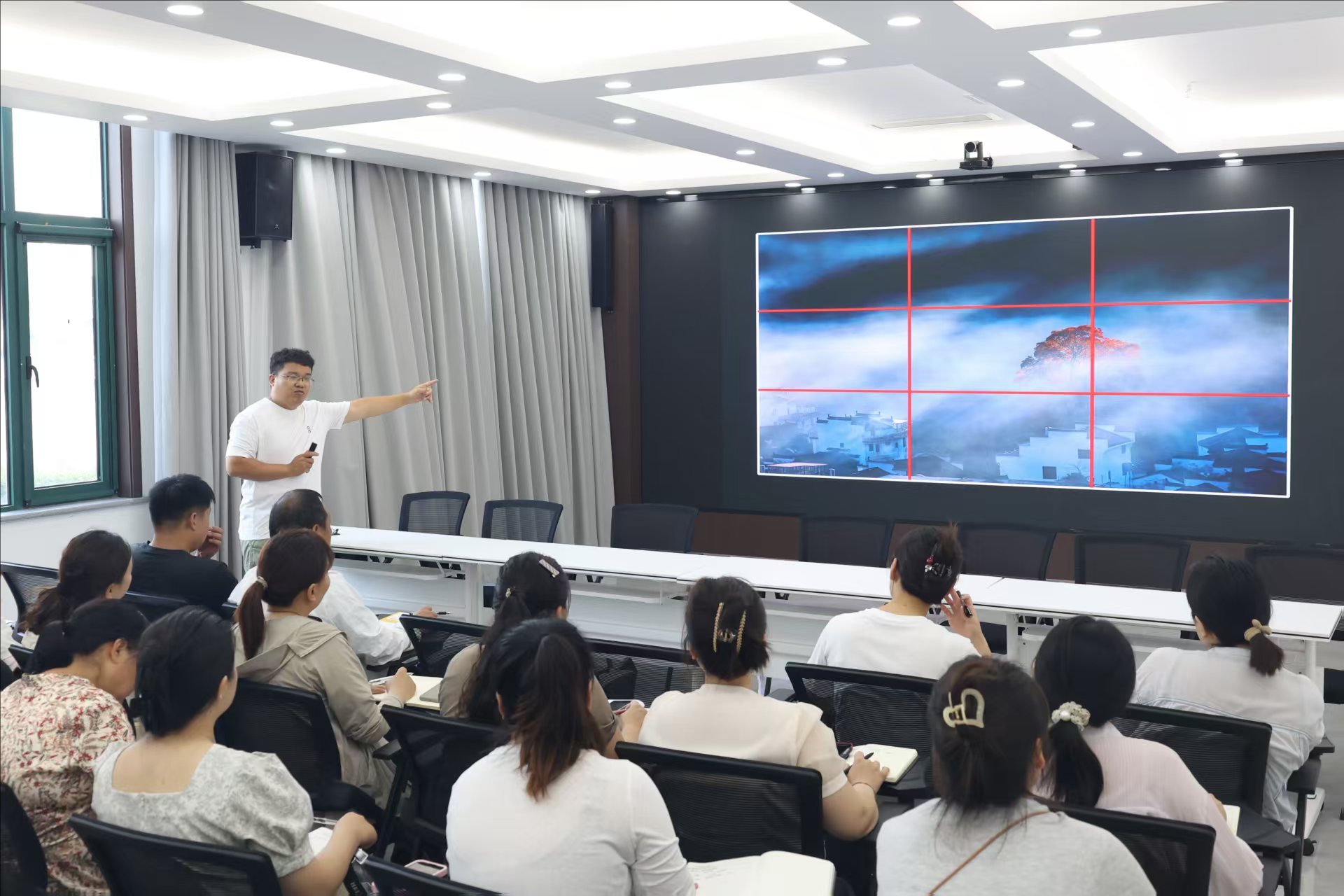 登封中岳街道办事处：学好摄影真本领 拍出乡村振兴新画章