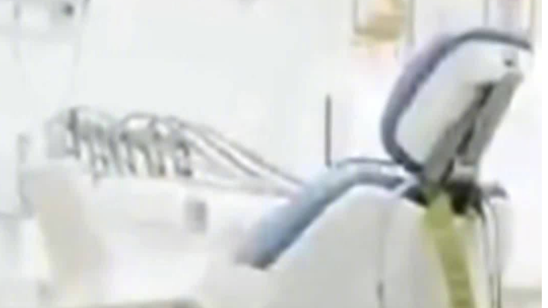 七旬老人一次拔牙12颗种6颗后身亡