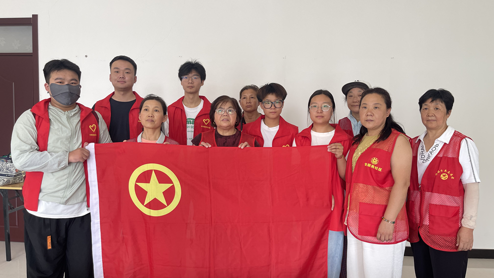青春力量敲门入户 垃圾分类理念入心