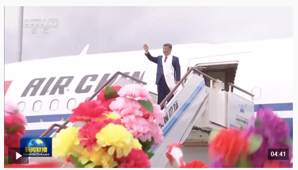 习近平在出席西藏自治区成立60周年庆祝活动后返回北京