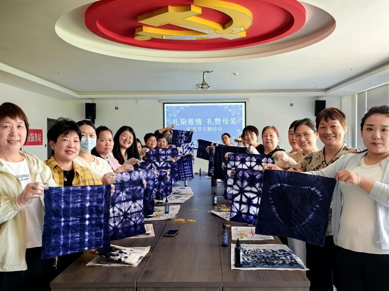 “先锋课堂”开出“四个一百”暖心花