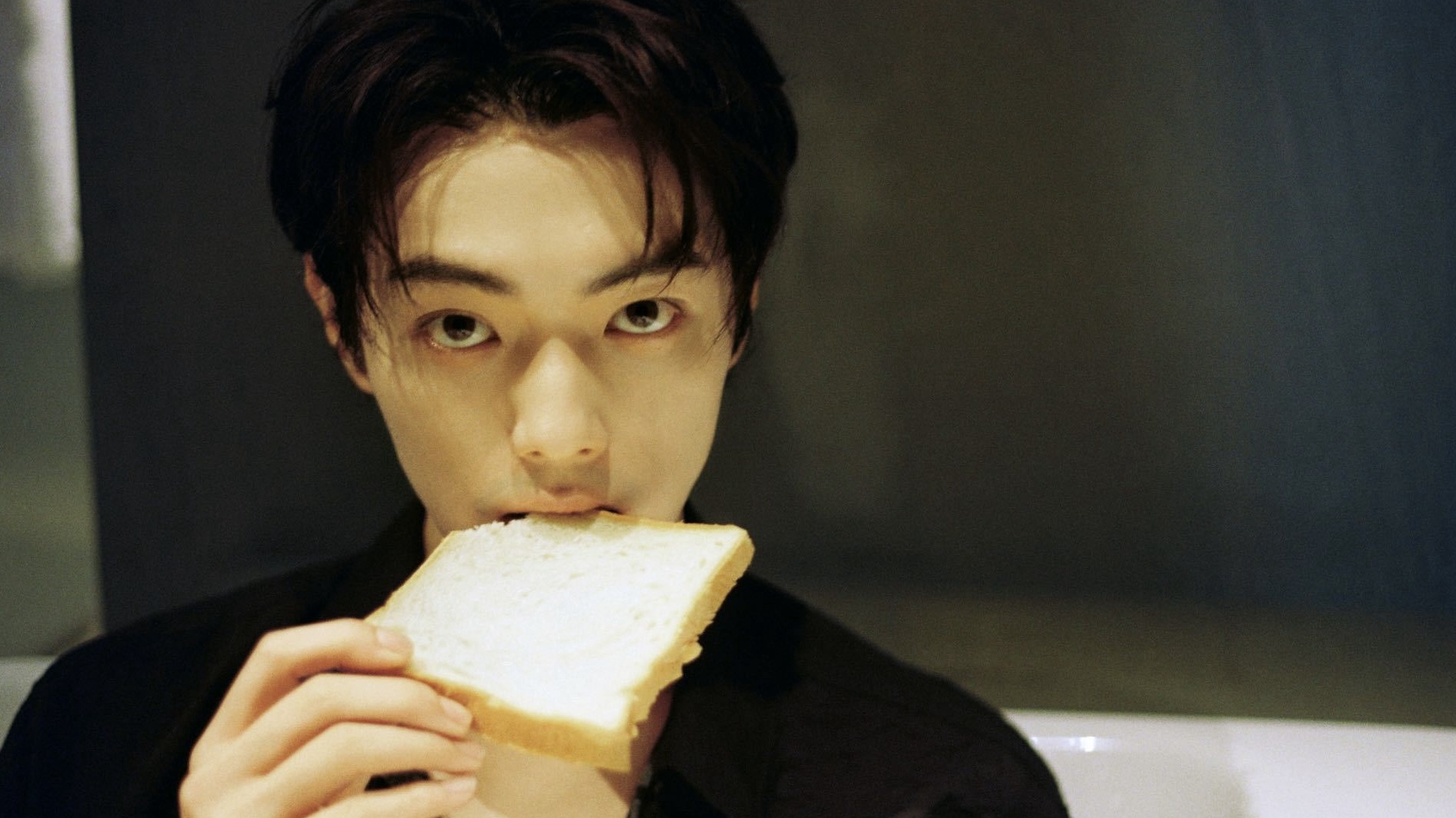 演员许凯被曝“长期聚众赌博”，个人及其工作室均未发声