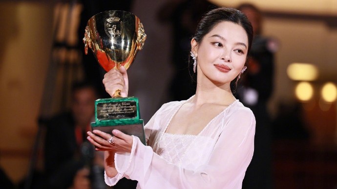 “我是国际巨星辛芷蕾”丨面孔