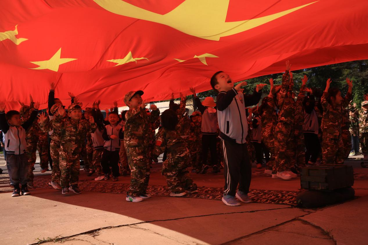 童心向国防：小朋友来到黄河军博园