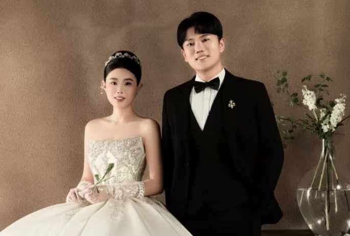 寻亲25年的千万富翁儿子将办婚礼