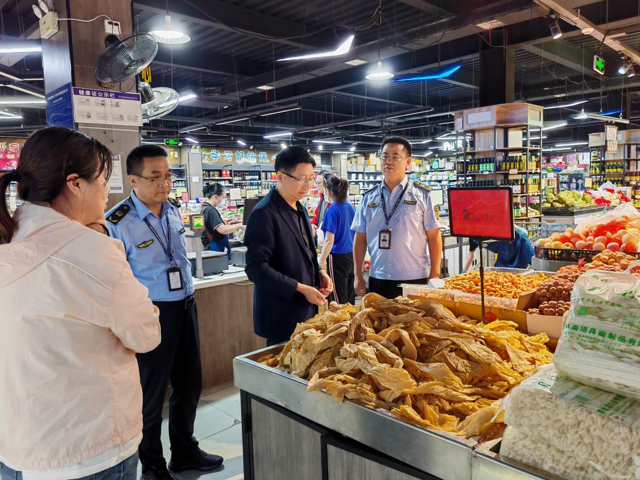 罗山县开展国庆、中秋双节前食品安全专项检查