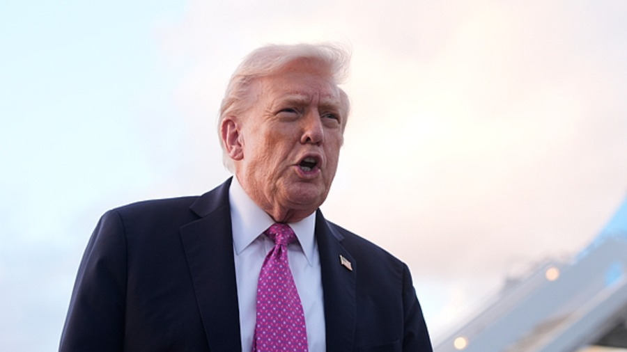 特朗普呼吁俄乌双方立即停火