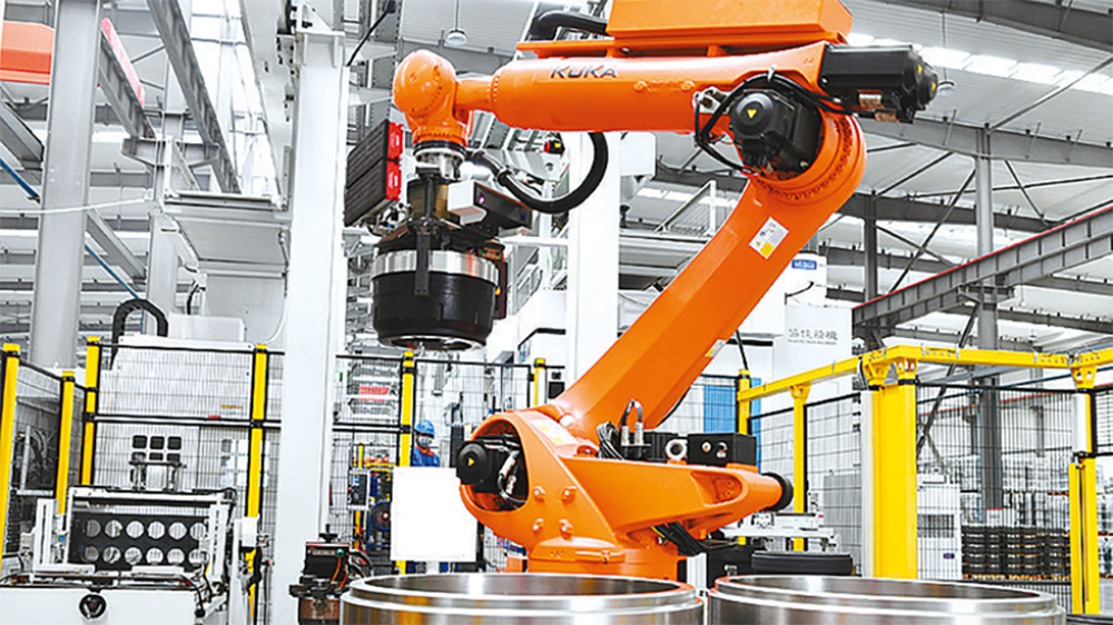 河南确山：“数智”浪潮革新传统车间