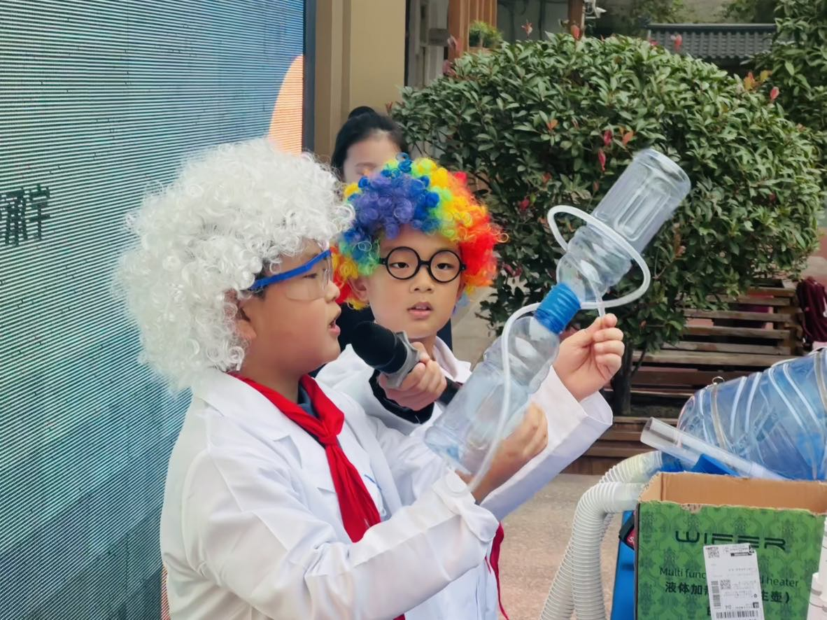 郑州市惠济区东风路小学举办第三届校园科技节