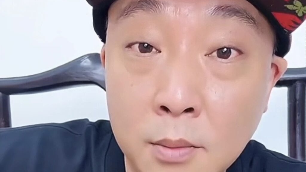 央视披露柴怼怼被批捕案件详情：碰瓷“胖东来”吸粉引流带货