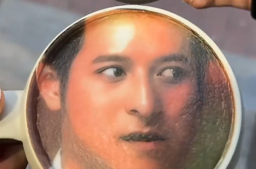 西安3D打印咖啡太会玩了，可以把照片印在咖啡上