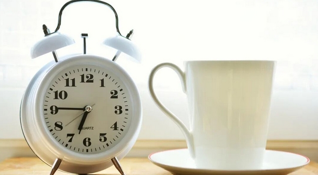 抓住晨起后的“黄金3分钟”，做好这6件事全身都受益