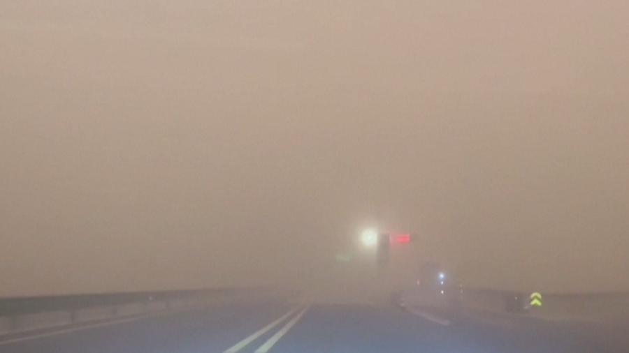 10余省份沙尘天气来袭 11月北方出现沙尘是否少见?