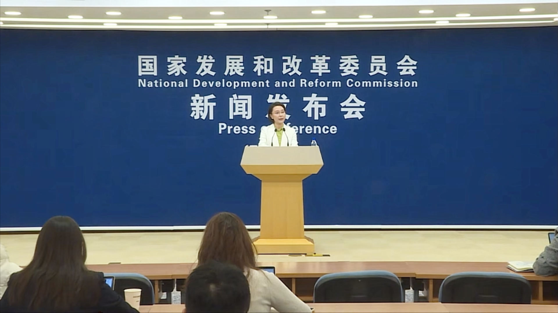 【象·北京】今冬供暖需求预创新高 发改委：能源保供有保障