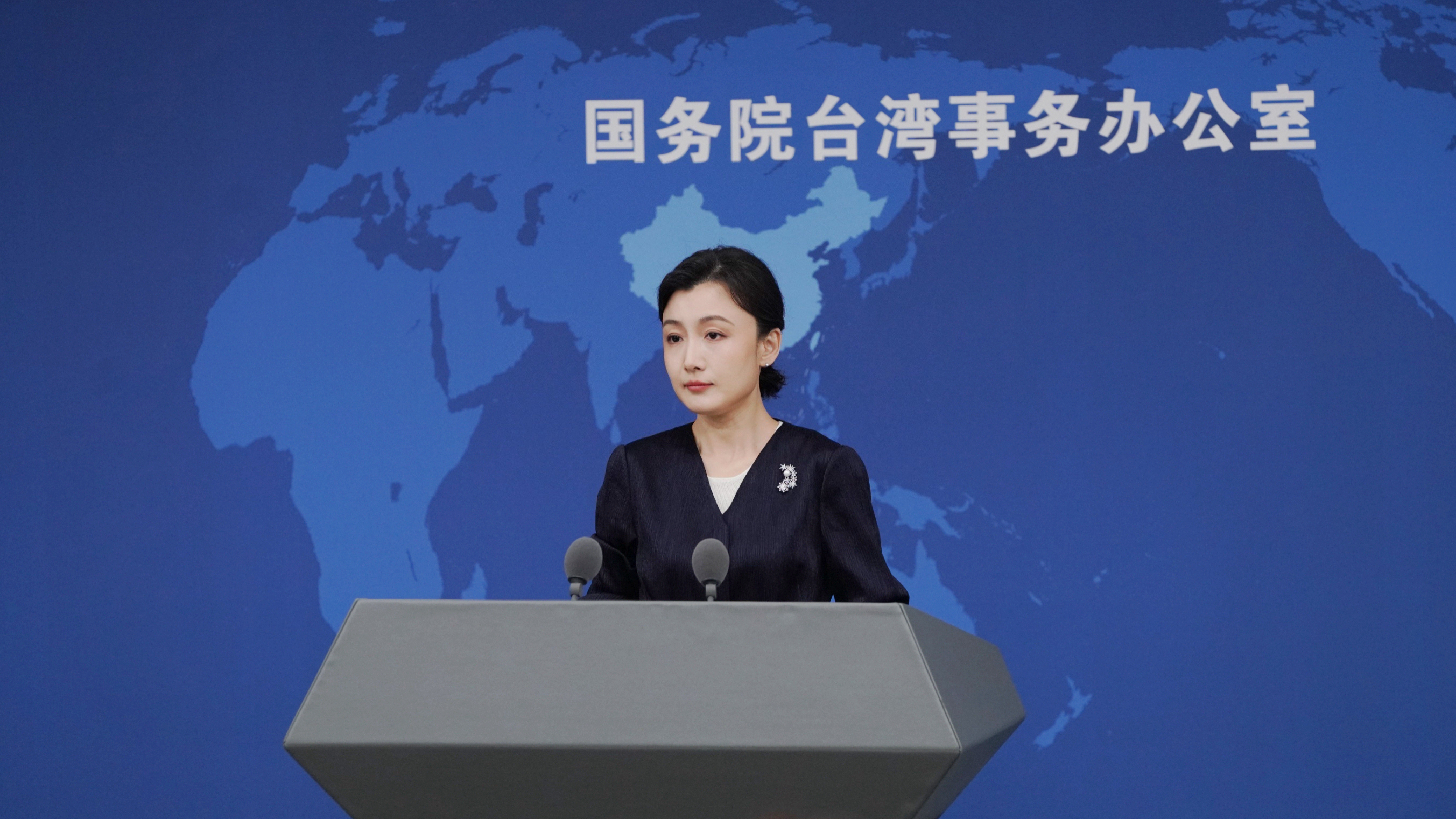 【象·北京】王世坚放言“最后一个去大陆” 自相矛盾没出息