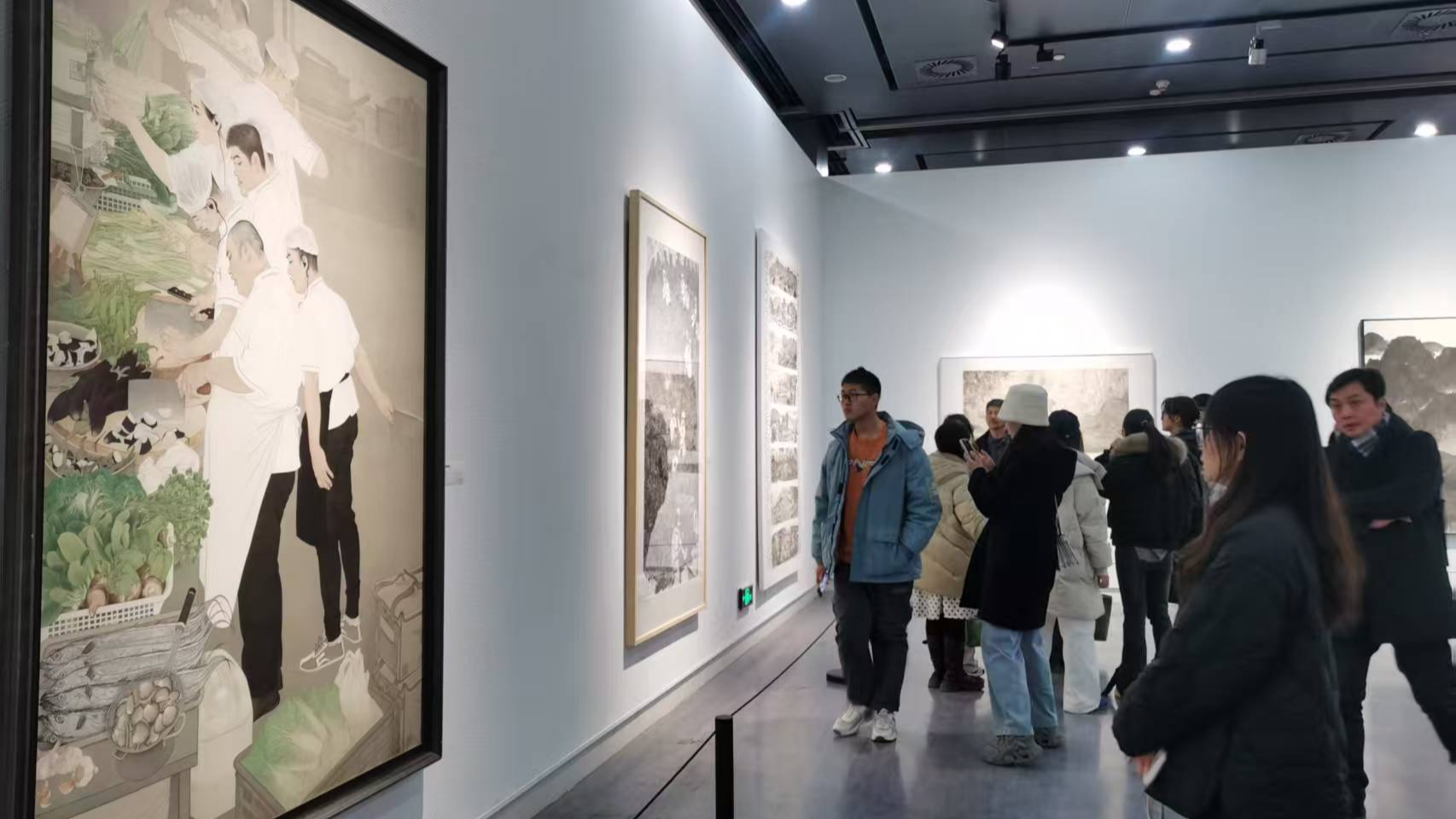 梳理·回溯·思考！天津美院中国画学院教师作品展在郑开幕