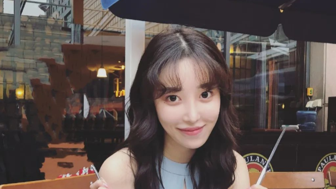 28岁女演员肖妍倪发声：生活已经可以自理