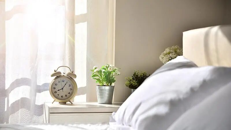 总是睡不好、没精神？问题可能出在“吃”上