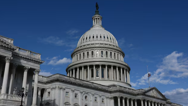 美众议院有关弹劾总统特朗普的动议经表决后被搁置