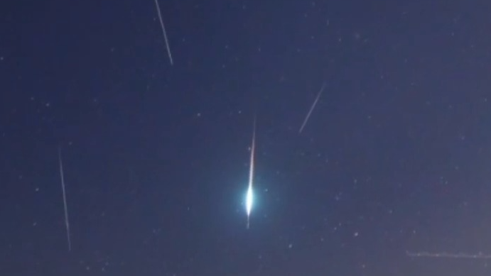 双子座流星雨即将迎来极大 实用观星指南