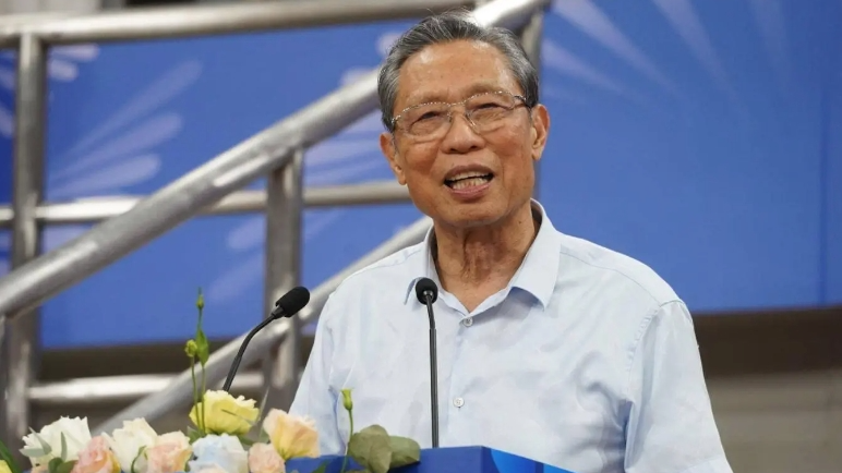 钟南山称流感患者3天不退烧要马上就医