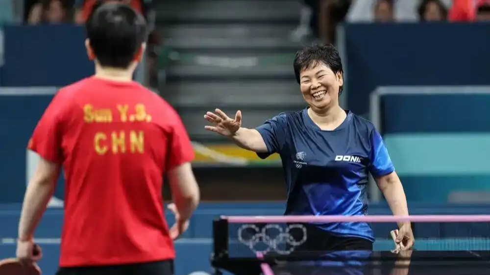 62岁乒乓球名将倪夏莲正式复出