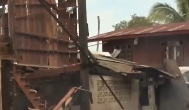 柬埔寨40多万人因柬泰冲突流离失所