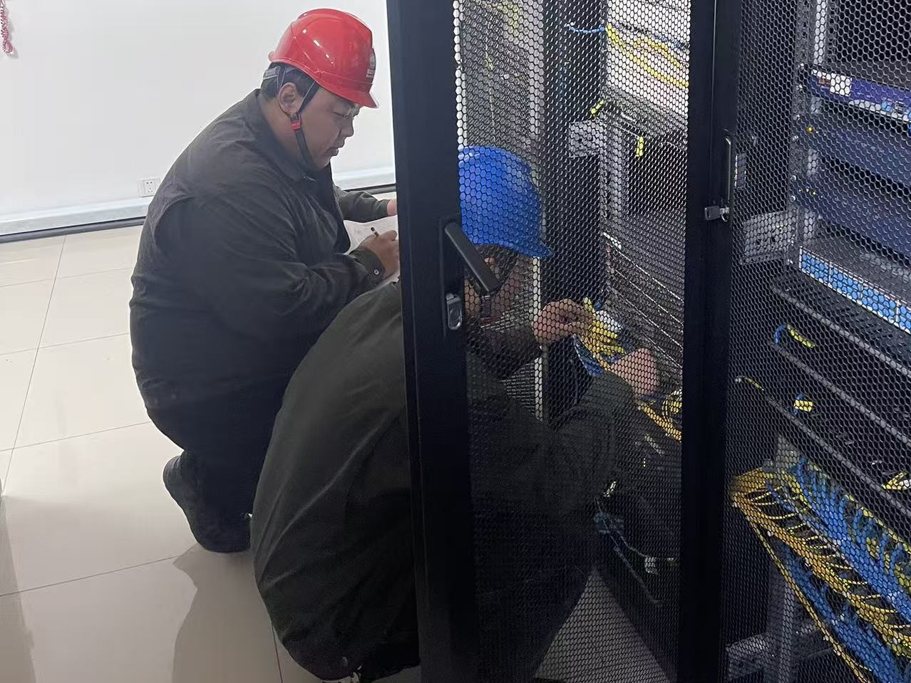 国网泌阳县供电公司：强化网络安全排查 守护电网运行稳定