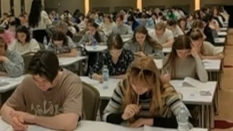 轮到外国人考级了！中文水平考试HSK3.0全球试行启动