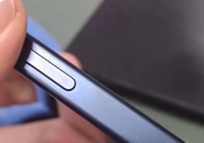 回收旧手机遭遇虚构划痕 央视曝光旧手机回收猫腻