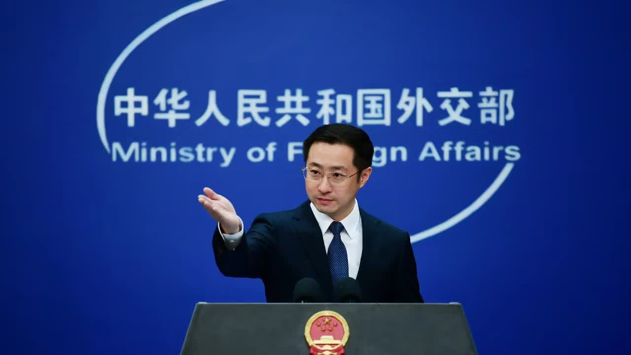 外交部回应美国将大疆无人机列入“受管制清单”