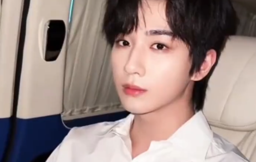 演员李宏毅被限制高消费