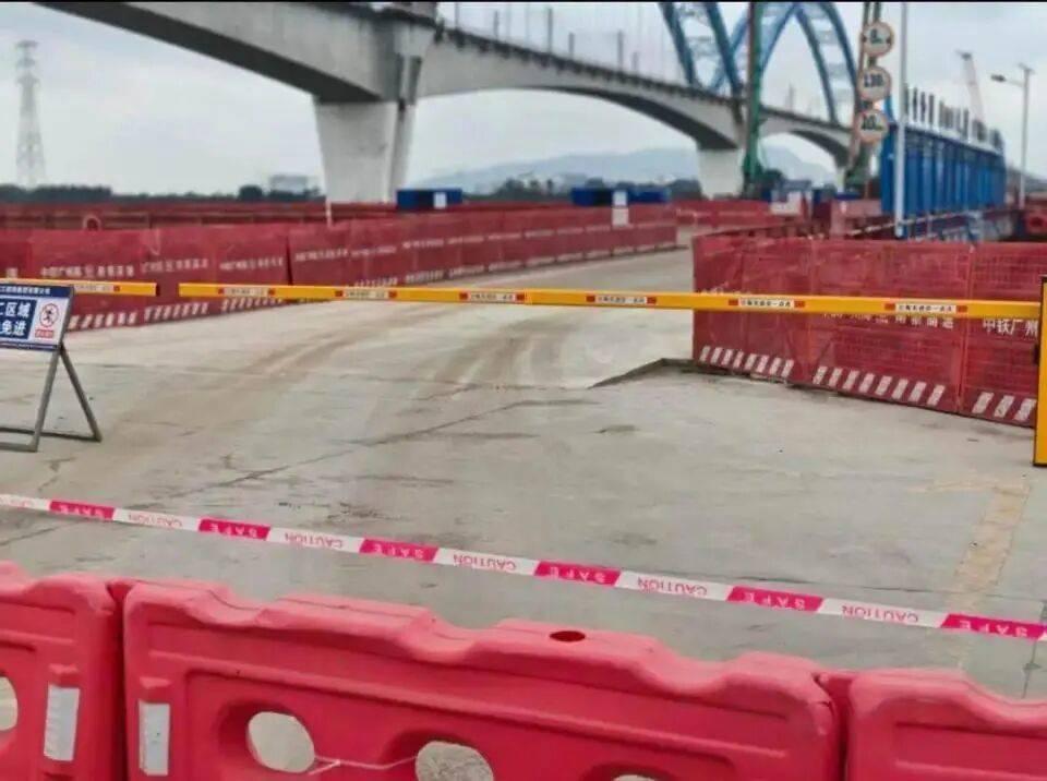 广东汽车坠江致5死事件情况通报：属于意外事件