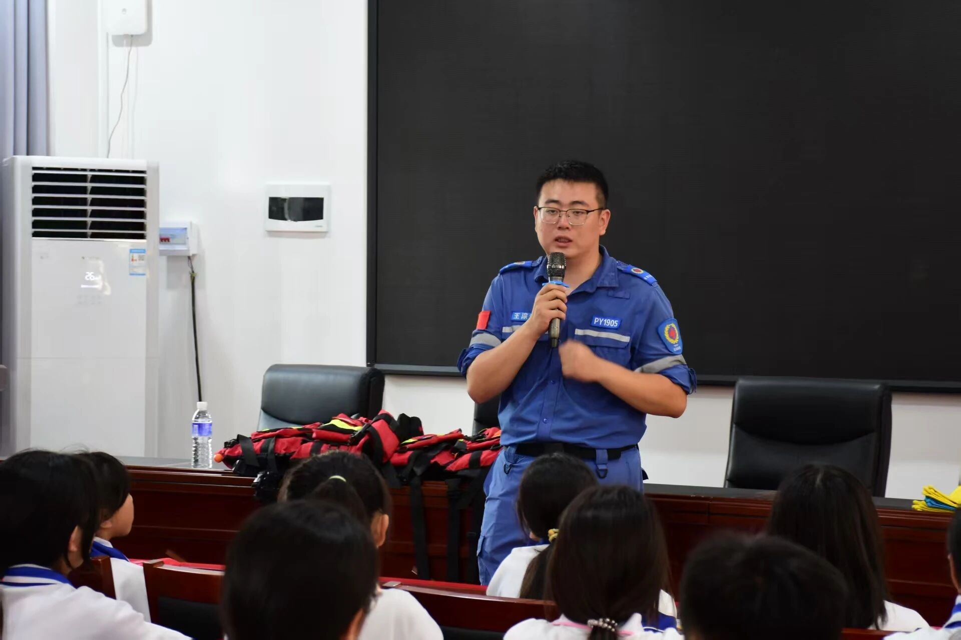 恭喜王淙禾！获评2024-2025年度高校毕业生基层就业卓越奖学（教）金！