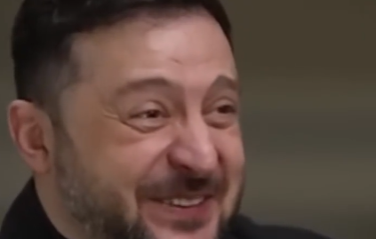 泽连斯基大笑回应卸任后安排