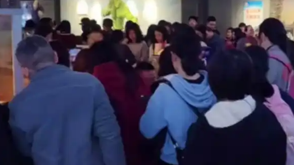 19.9元电影票退票被扣费12元，为何退票服务费这么高？