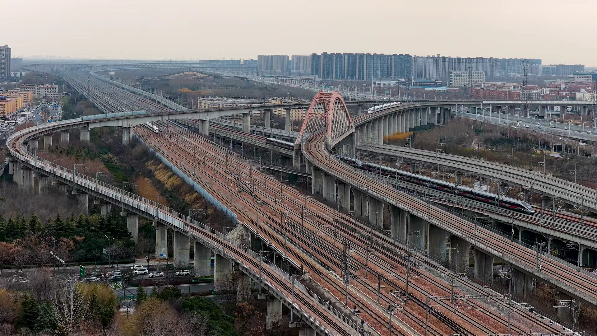 今迎返程客流高峰 国铁集团郑州局预计发送旅客88.2万人
