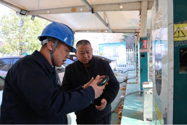 国网驻马店供电公司：暖心服务护航返乡潮