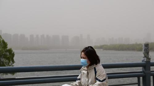 沙尘暴蓝色预警！河南、山东等地部分地区有扬沙或浮尘