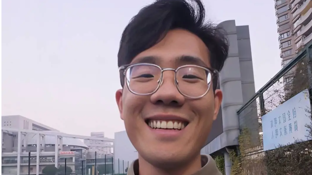 研究生教成人骑车2年赚27万元 当事人：市场需求大