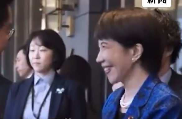 高市早苗行90度鞠躬礼迎接李在明，对李在明尖声喊您好