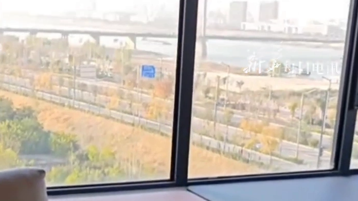 这就是最有“边界感”的河！也是地理及格和不及格的分界线