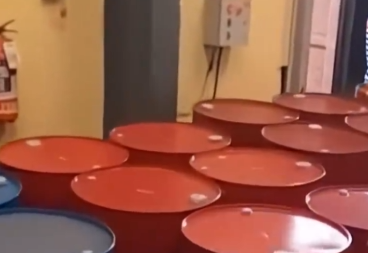 美国开始出售委内瑞拉石油，第一笔卖了5亿美元