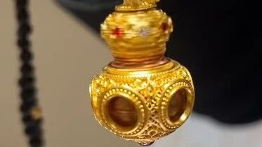 黄金，还在猛涨！“一款吊坠一夜涨1.9万元”