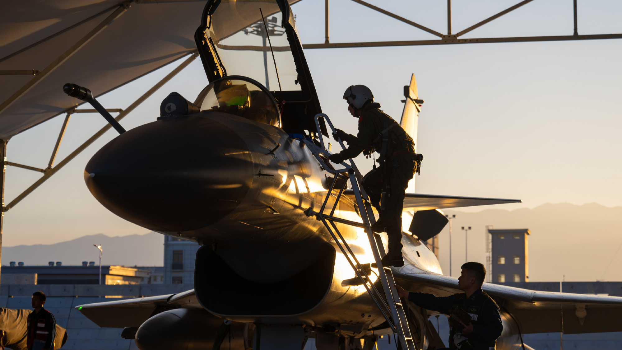 咱家战机壁纸又上新了