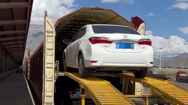 “开回去太累”，12306托运汽车火爆