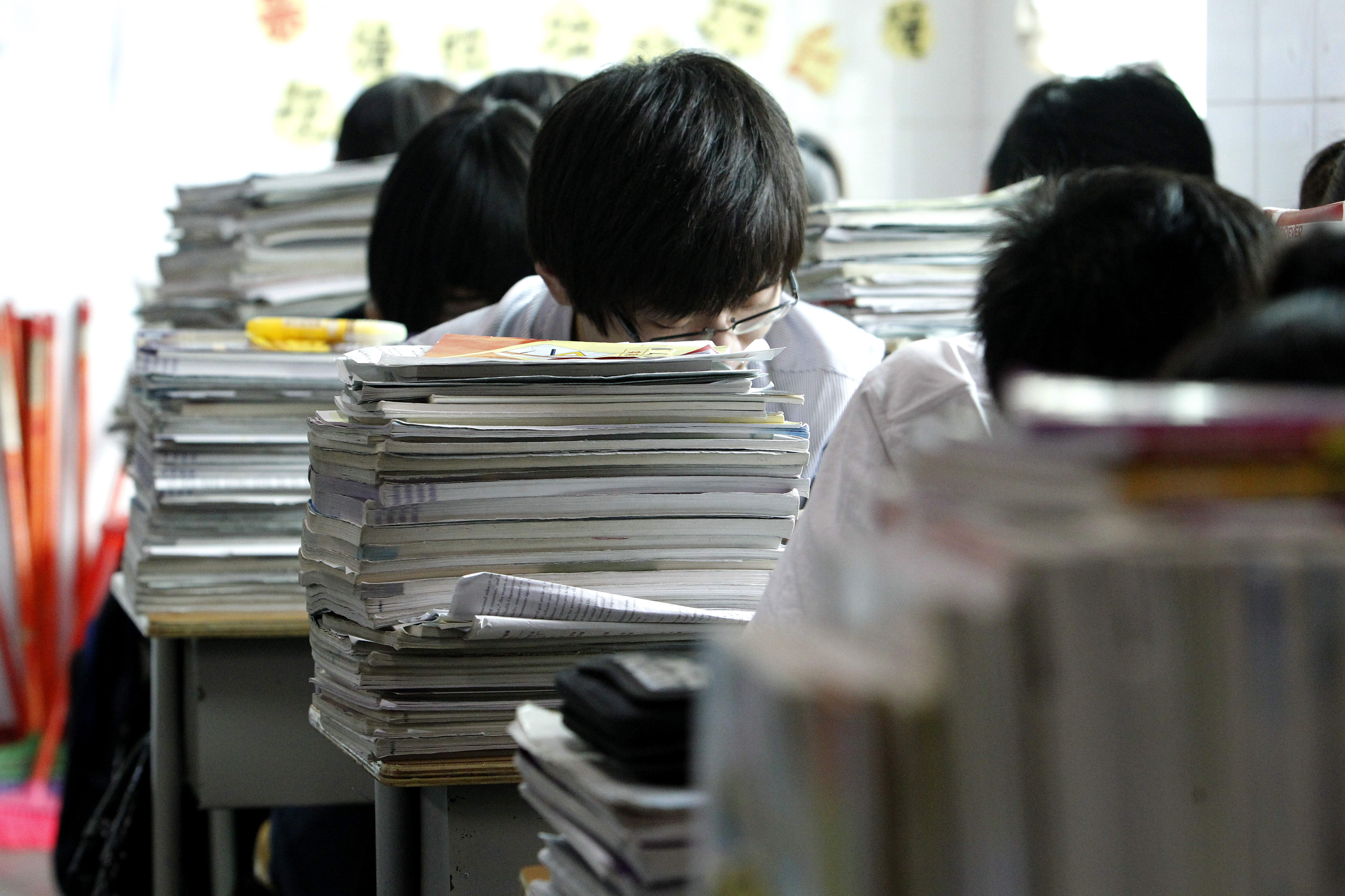 家校社协同下青少年文化素养“微空间”设计研究